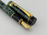 Parker Duofold Centennial Marbled Green  Fountain Pen (Circa 1990) - Medium 18kt Gold Nib