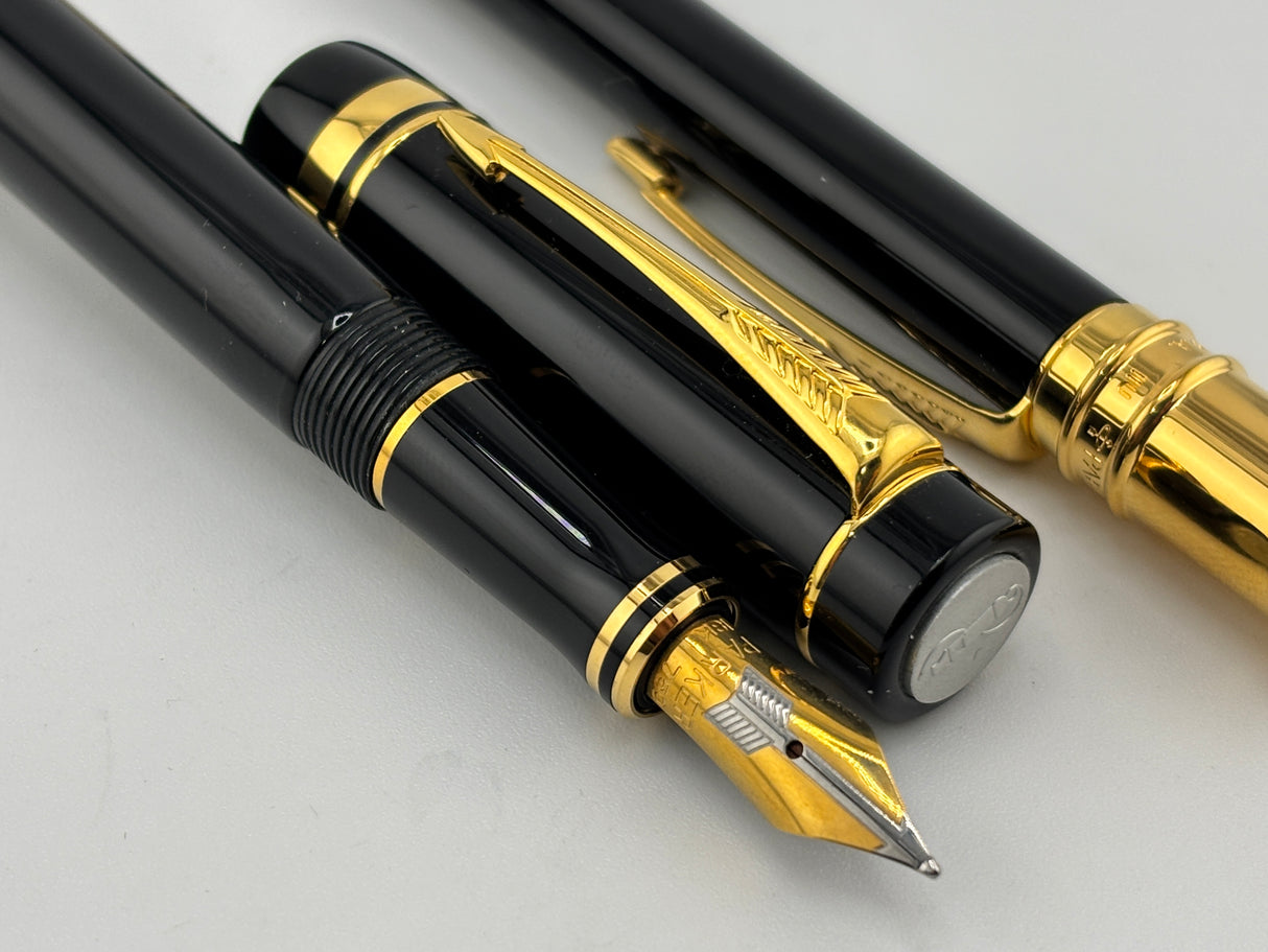Parker Limited Edition World Memorial Duofold International Fountain Pen and Ballpoint Pen Set