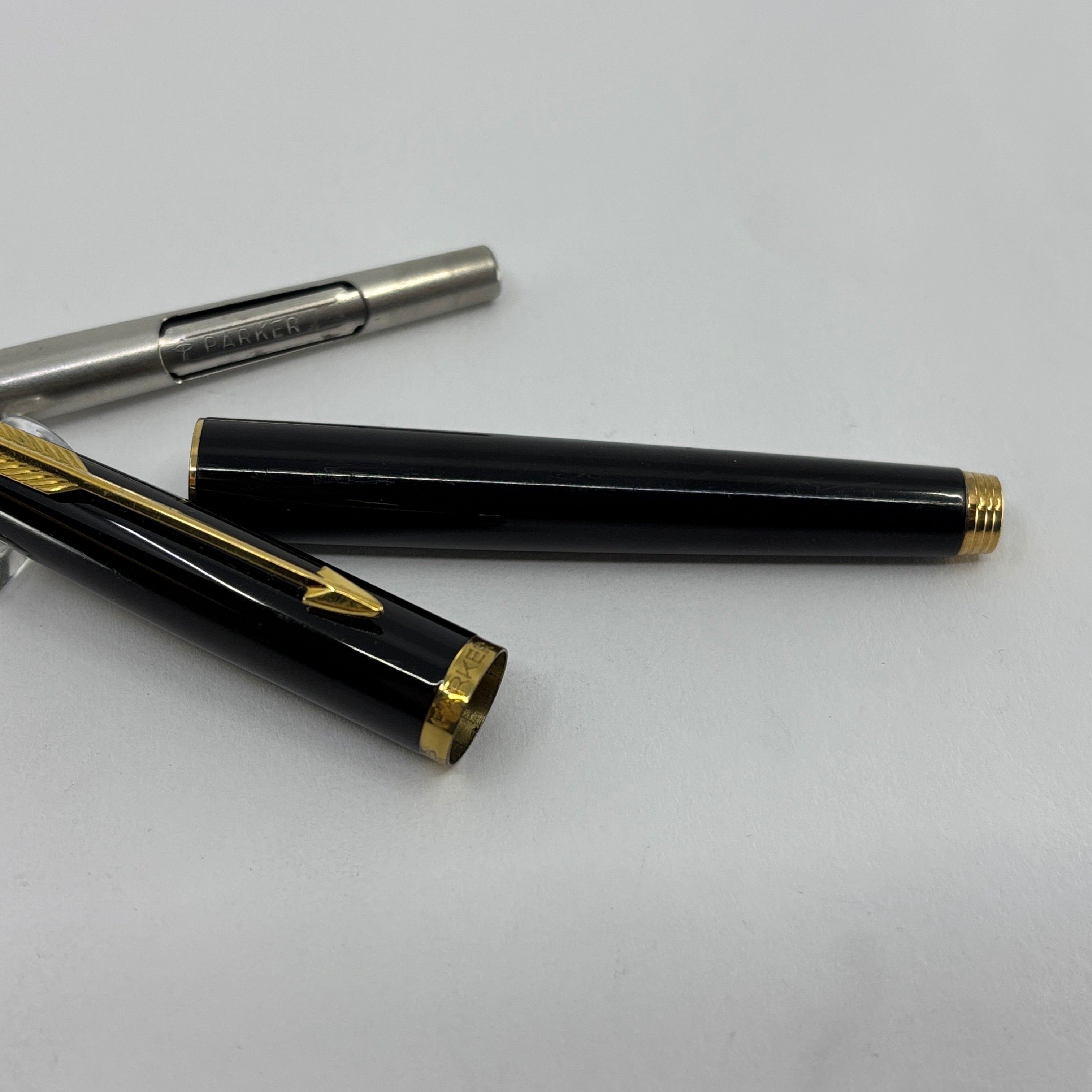 vintage Parker 75 ブラックラッカー　万年筆　未使用新品 字幅F Parker 75 black lacquer gold trim Broad Nib - Original converter