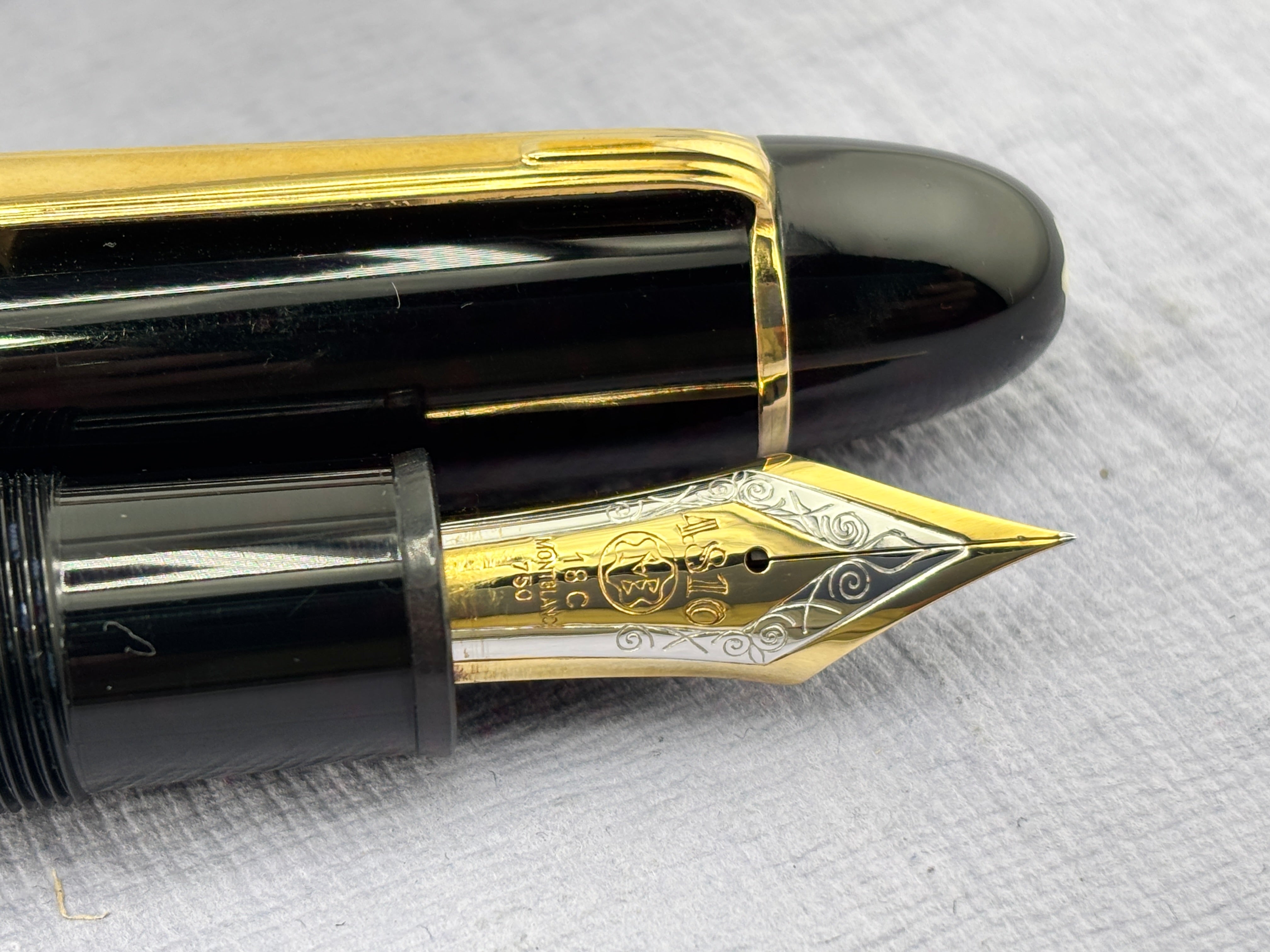 〈Montblanc〉 149 推定70年代(18C・エボナイト溝無し) Montblanc Superb 149 circa 1975 Excellent Medium Architect nib
