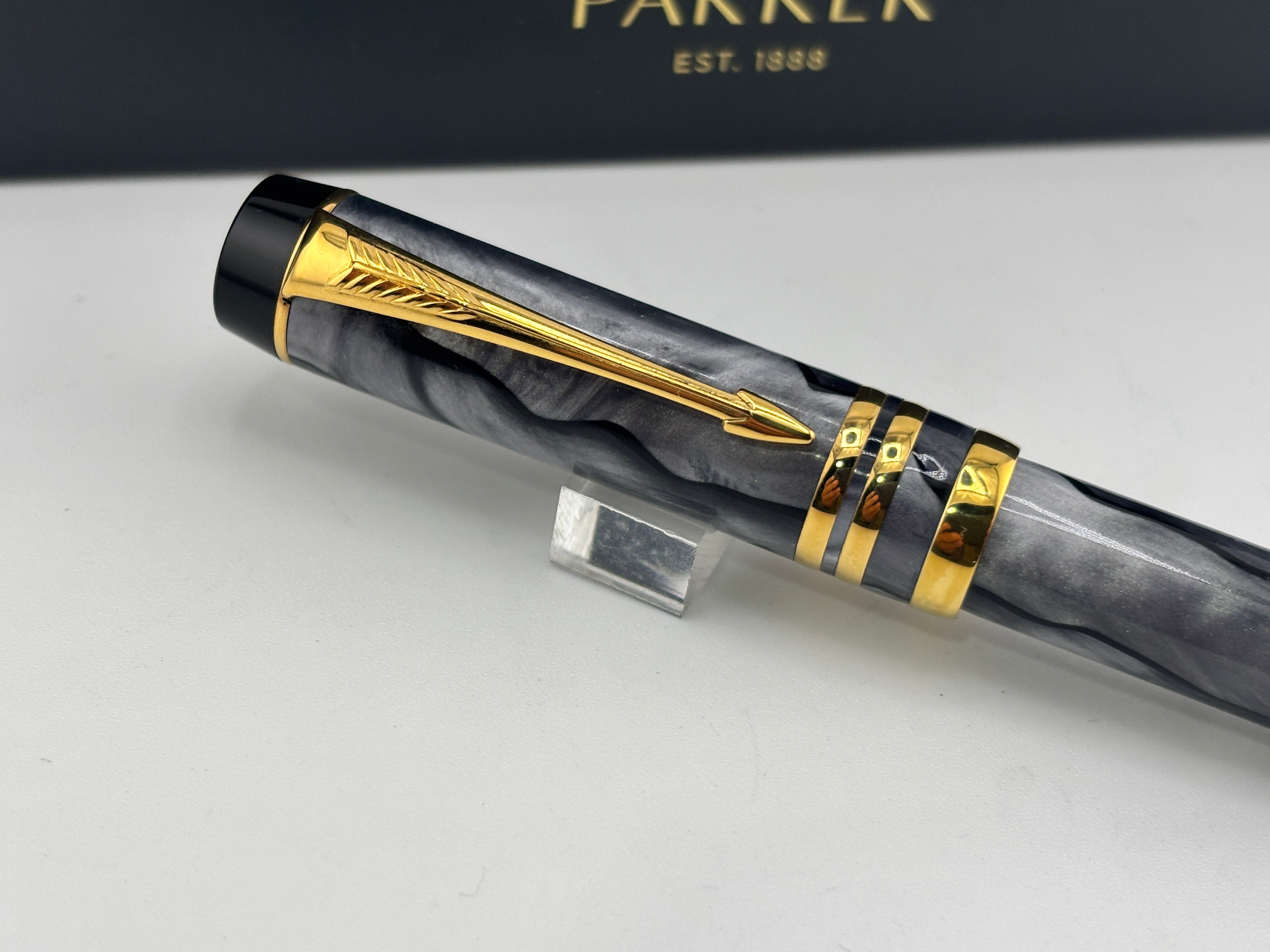 Parker Duofold International Mk II Grey Pearl 1998 - Roller ball
