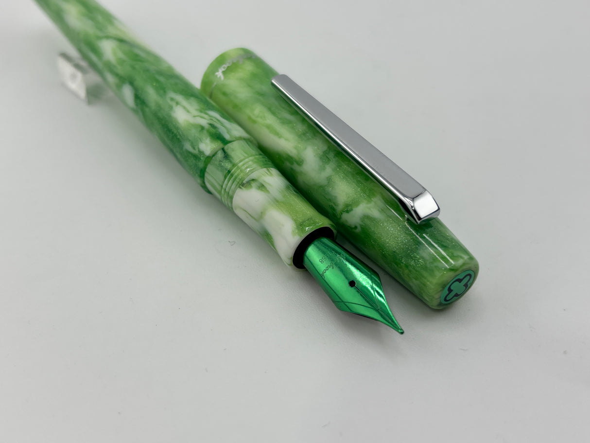 Esterbrook Northern Lights Icelandic Green - Fountain Pen