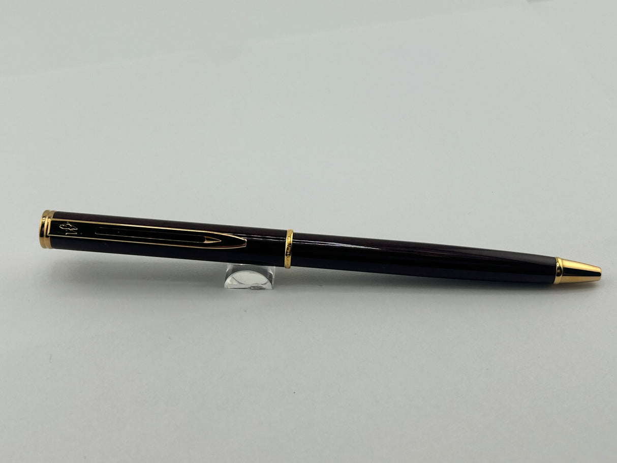 Waterman Executive Black Lacquer Gold Plated Trim -Ball Pen