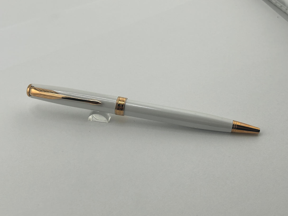 Parker Sonnet Pearl White with rose gold trim - Ball Pen