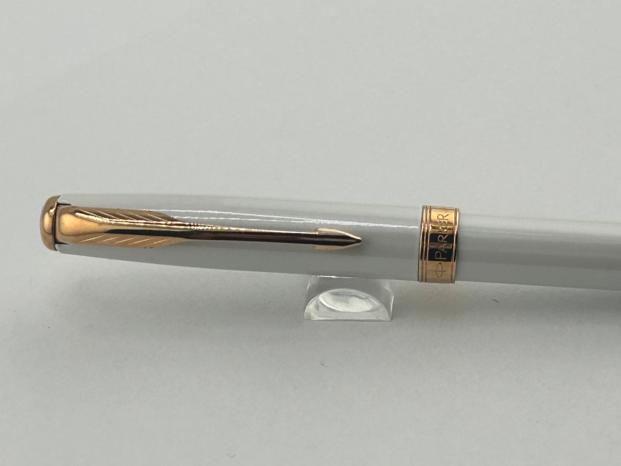 Parker Sonnet Pearl White with rose gold trim - Ball Pen