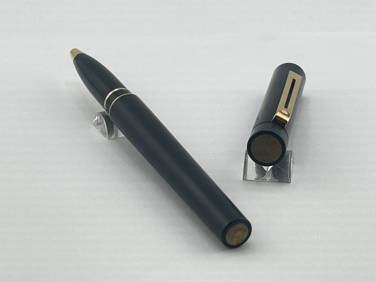 Sheaffer Targa Matte Black circa 1980 - Roller Ball