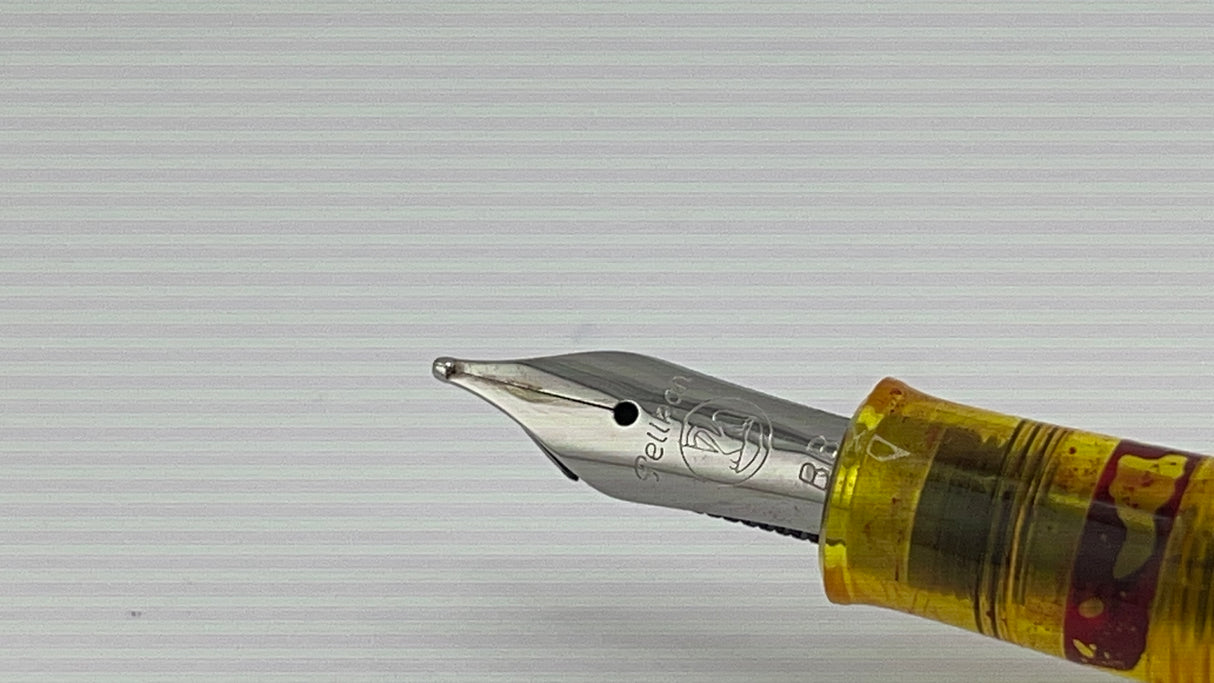 Pelikan Classic M205 Duo Clear Yellow - Fountain Pen