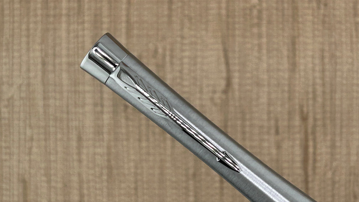 Parker Urban Metro Metallic Chrome Trim - Ballpoint Pen