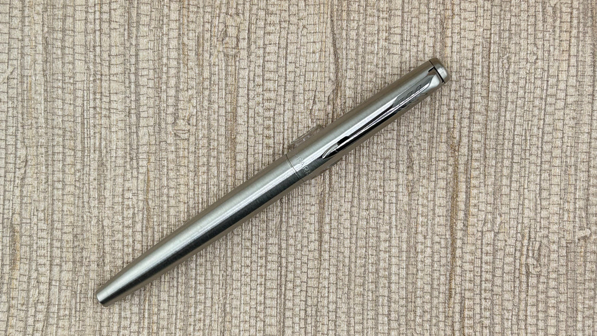 Parker Jotter Stainless Steel Chrome Trim - Fountain Pen