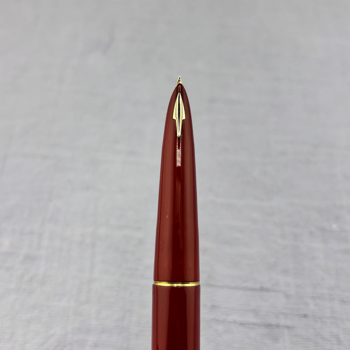 Parker 61 Set - Rage Red Rainbow Gold-Filled Cap USA - Fountain Pen and Pencil