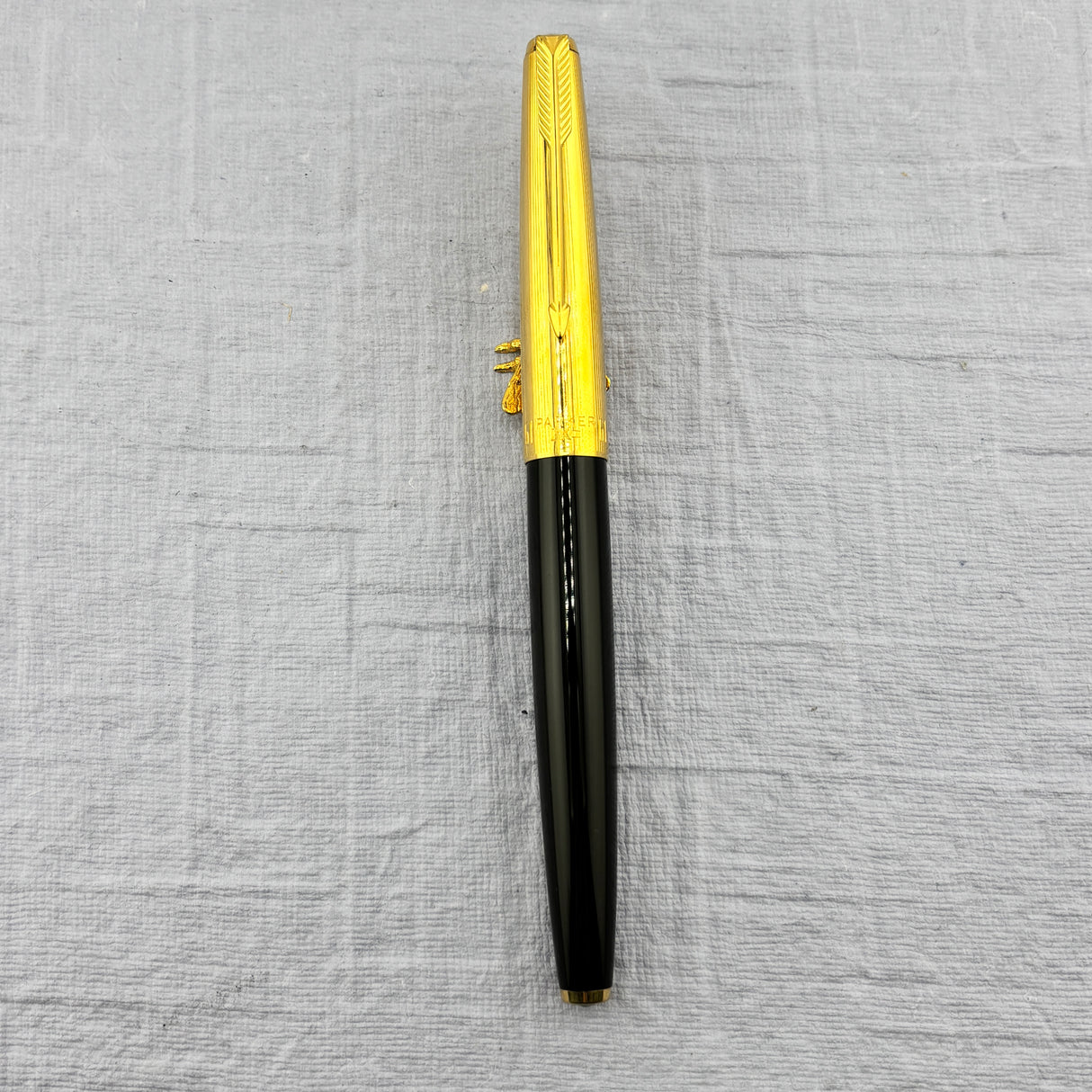Parker 61 MK II Made in Argentina by Parker - Black - GOLD-PLATED CAP  Fountain Pen