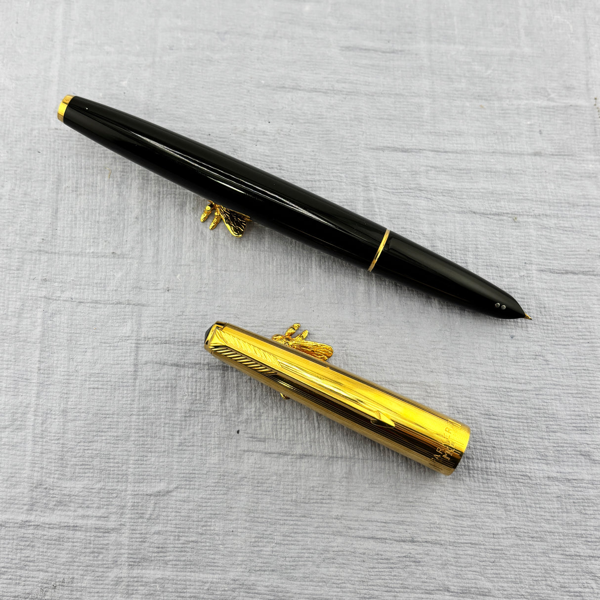Parker 61 MK II Made in Argentina by Parker - Black - GOLD-PLATED CAP  Fountain Pen