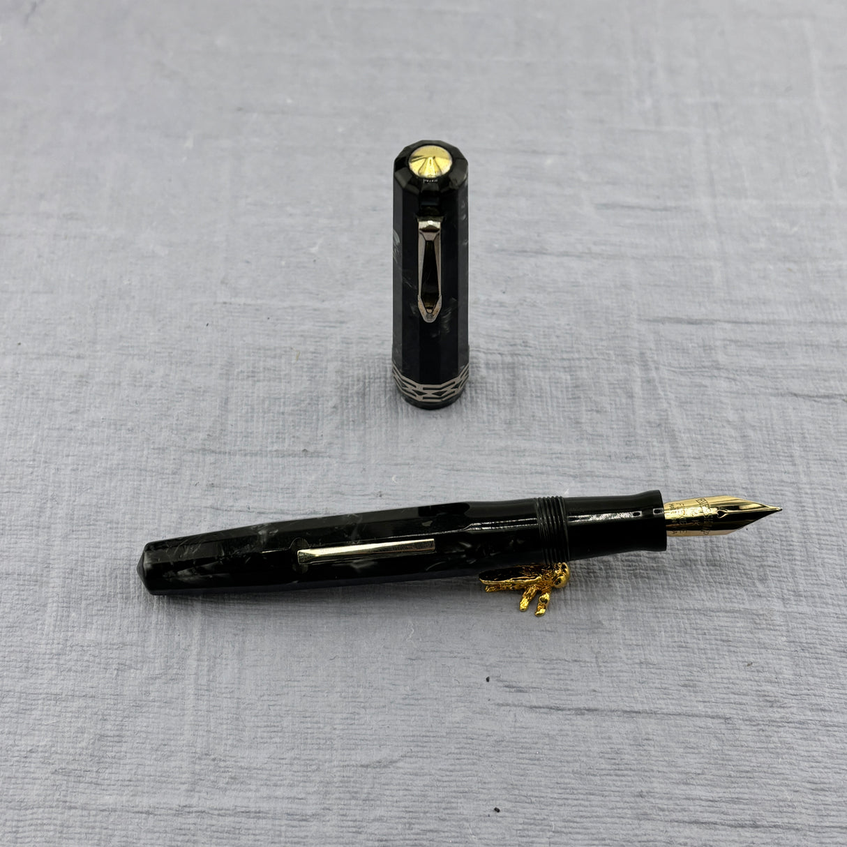 Wahl Eversharp Doric - Grey Burma Short Size - FLEX NIB 14K   - Fountain Pen