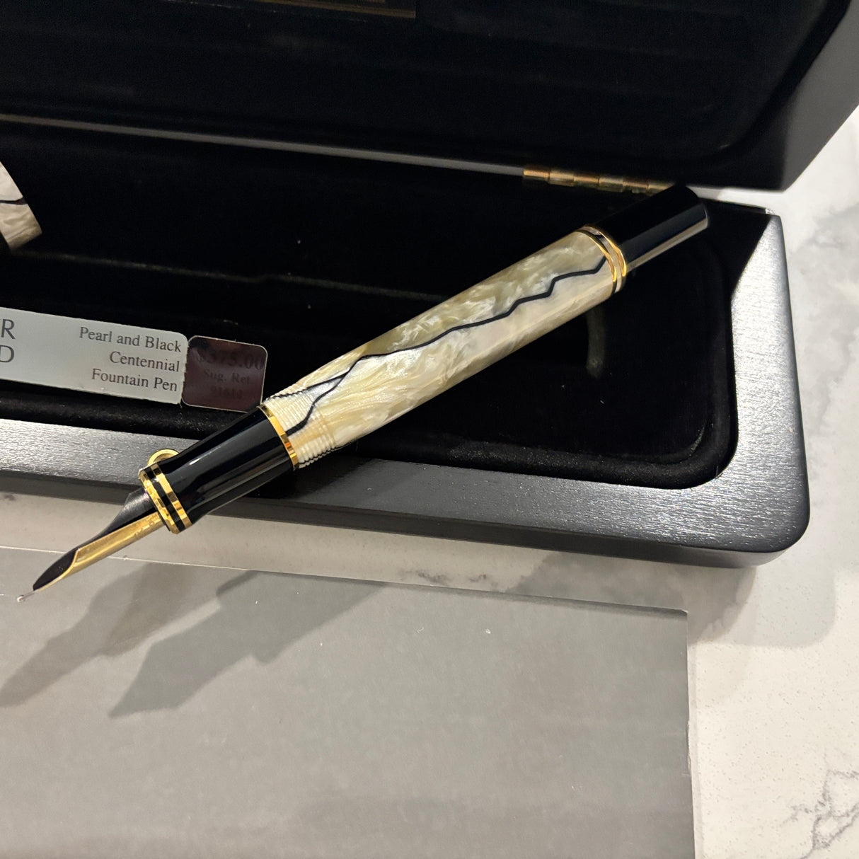 Parker Duofold Centennial Black and Pearl  Fountain Pen - Medium 18kt Gold Nib
