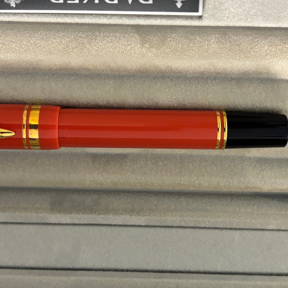 Parker Duofold - The Iconic "Big Red" Centennial Orange Fountain Pen - Medium 18kt Gold Nib