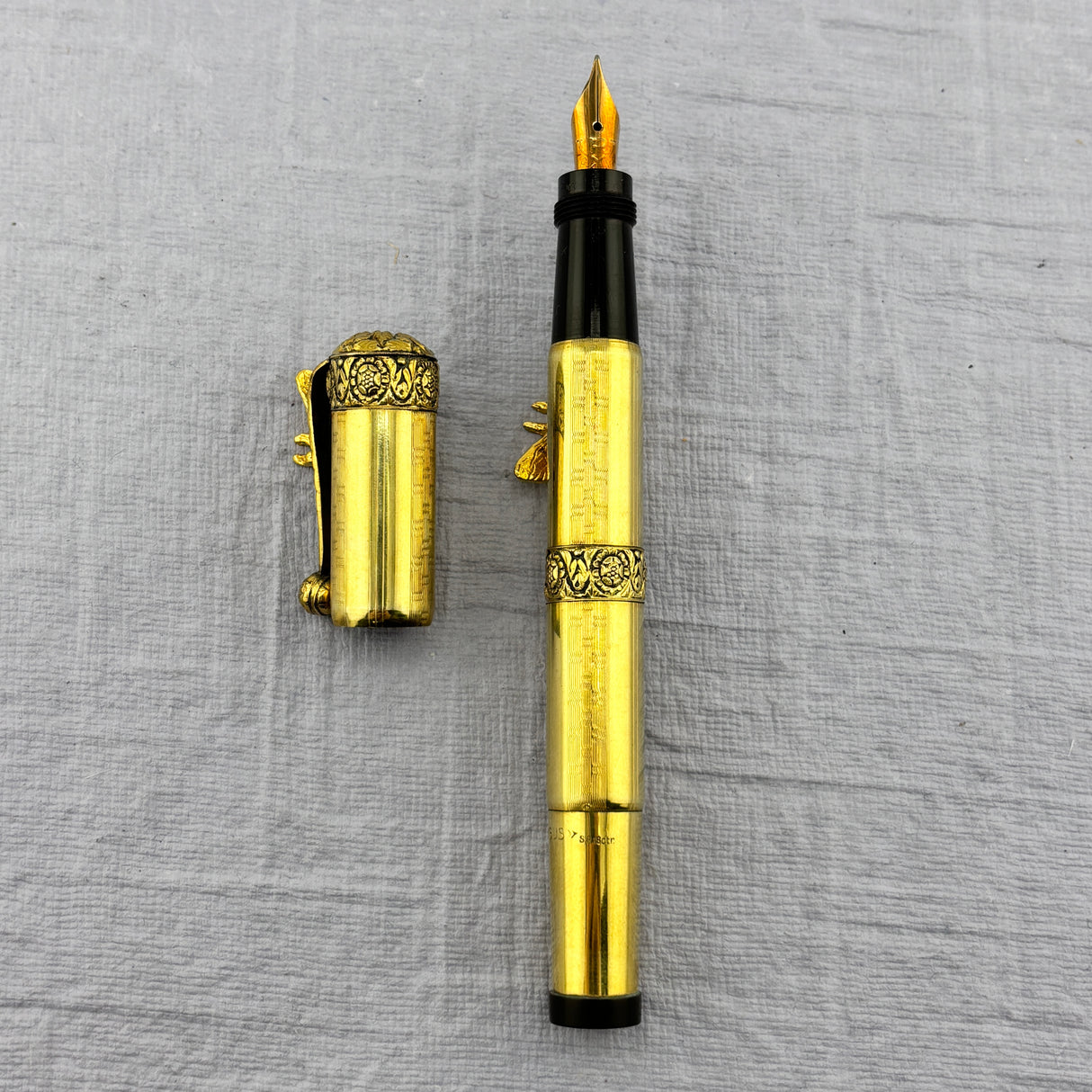 Magus Safety Fountain Pen  18 Carat Rolled Gold with Original Box