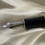 Parker Duofold International Mosaic Red Fountain Pen - Circa 2001