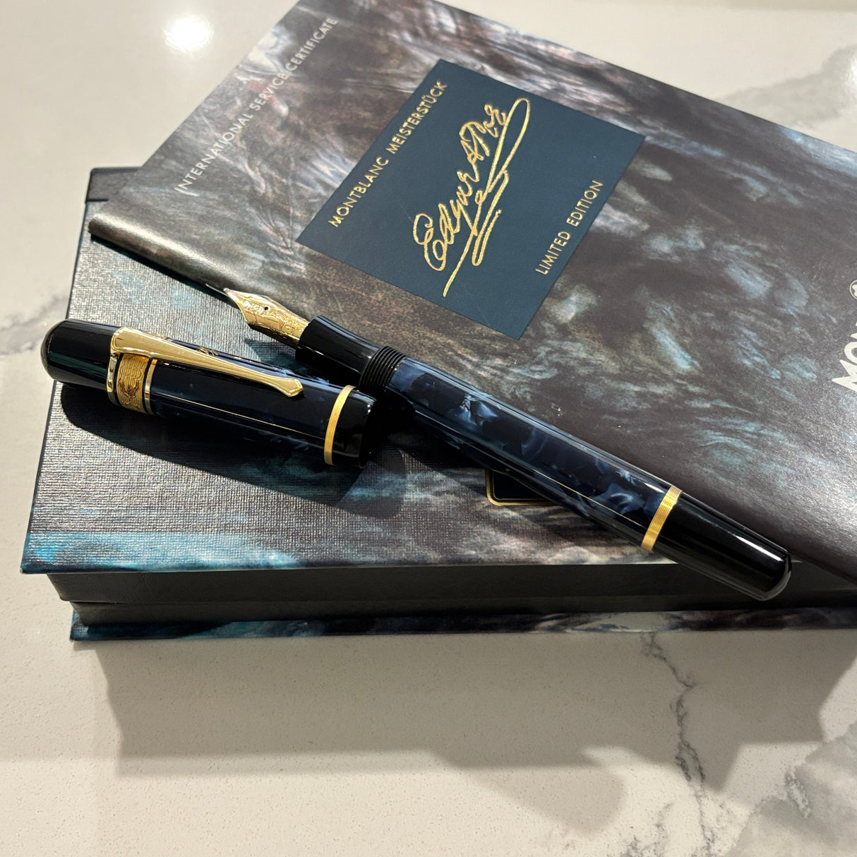 Montblanc Edgar Allan Poe Limited Edition - Fountain Pen -  Broad 18kt Gold Nib