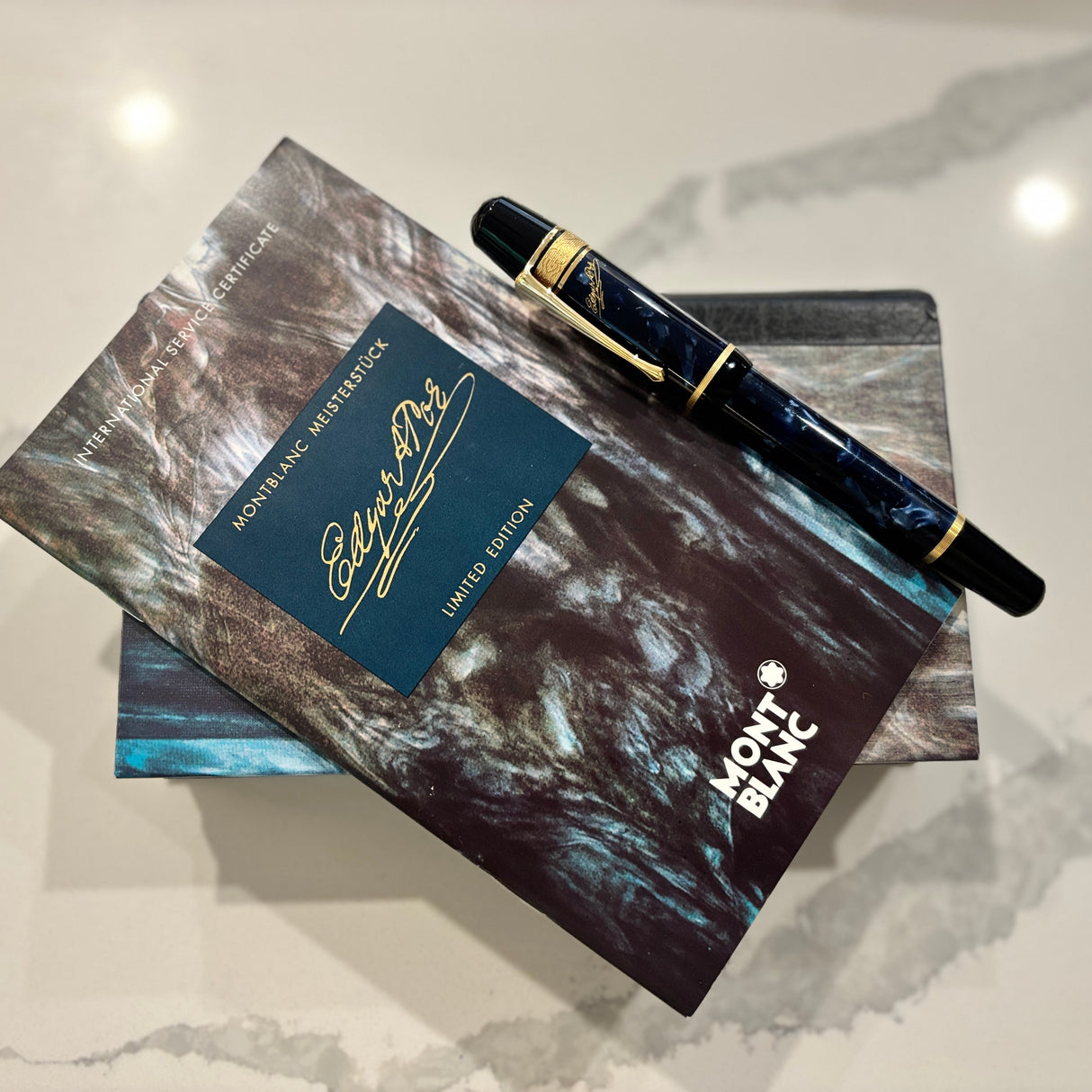 Montblanc Edgar Allan Poe Limited Edition - Fountain Pen -  Broad 18kt Gold Nib