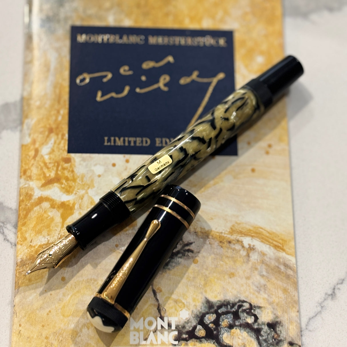 Montblanc Oscar Wilde Limited Edition Fountain Pen - Medium 18kt Gold Nib