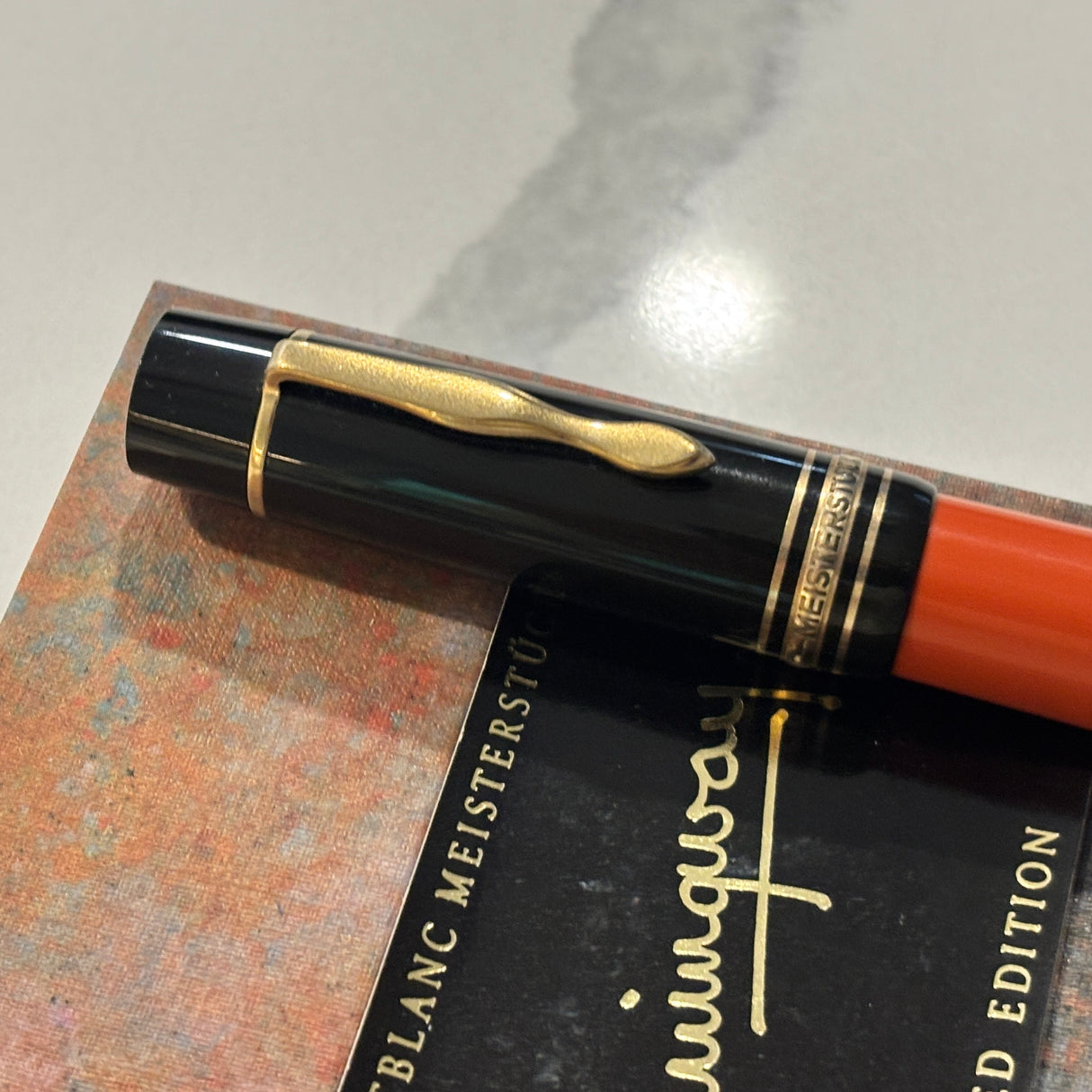 Montblanc Ernest Hemingway Limited Edition  Fountain Pen - Fine 18kt Gold Nib