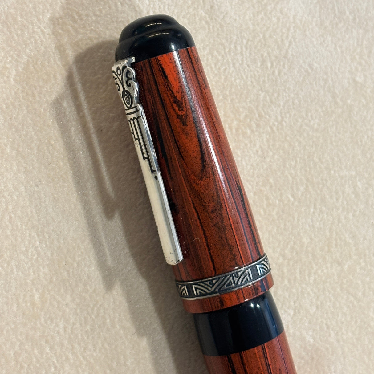 Marlen BVCCVS Oversized rollerball orange and black Mottled ebonite - Sterling Silver Clip & Trim