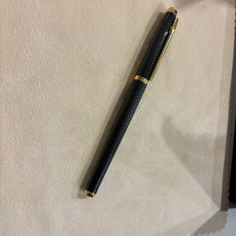 Elysee Chinese Lacquer En Vogue Grey "Cobra" - Medium 18kt Gold Nib