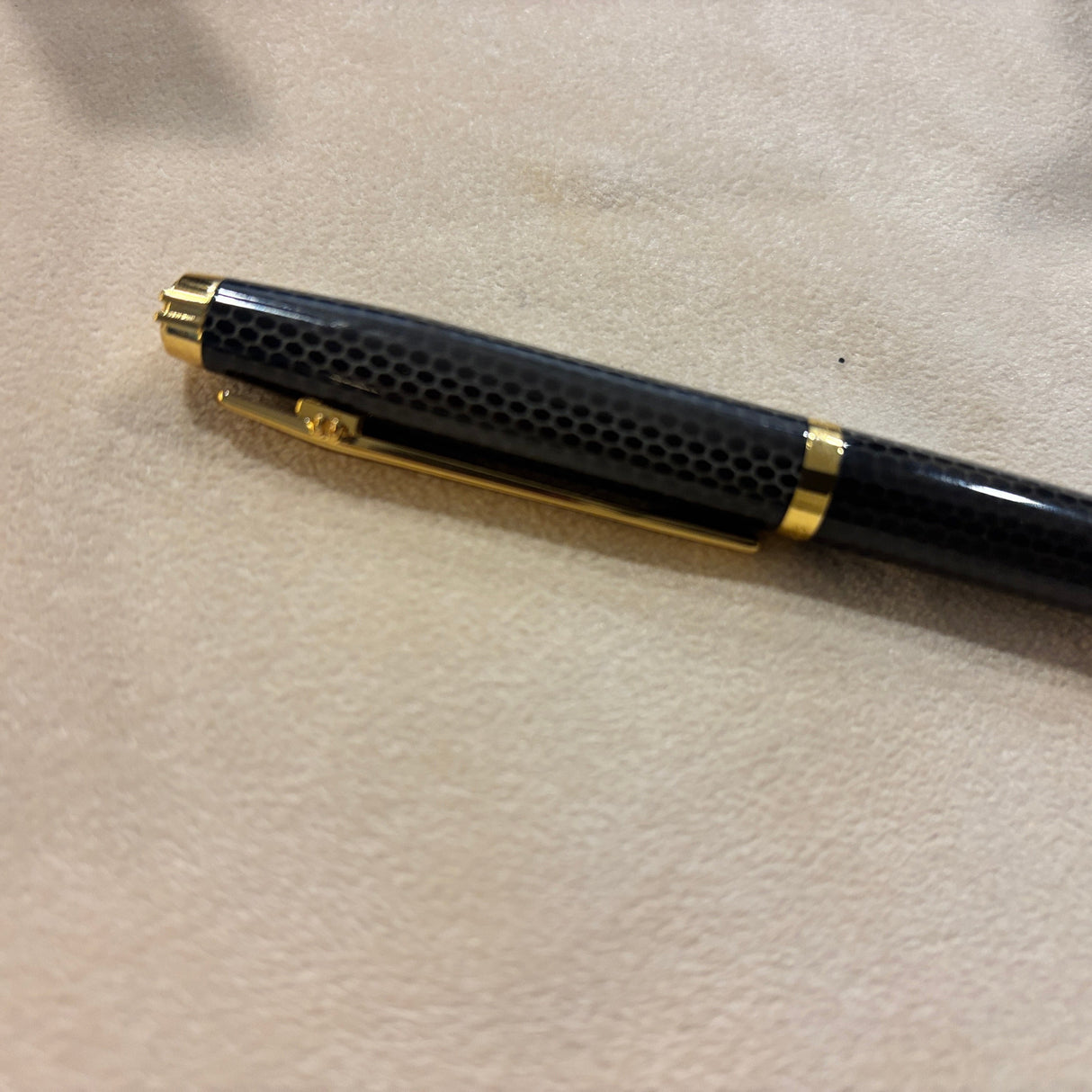 Elysee Chinese Lacquer En Vogue Grey "Cobra" - Medium 18kt Gold Nib