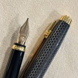 Elysee Chinese Lacquer En Vogue Grey "Cobra" - Medium 18kt Gold Nib