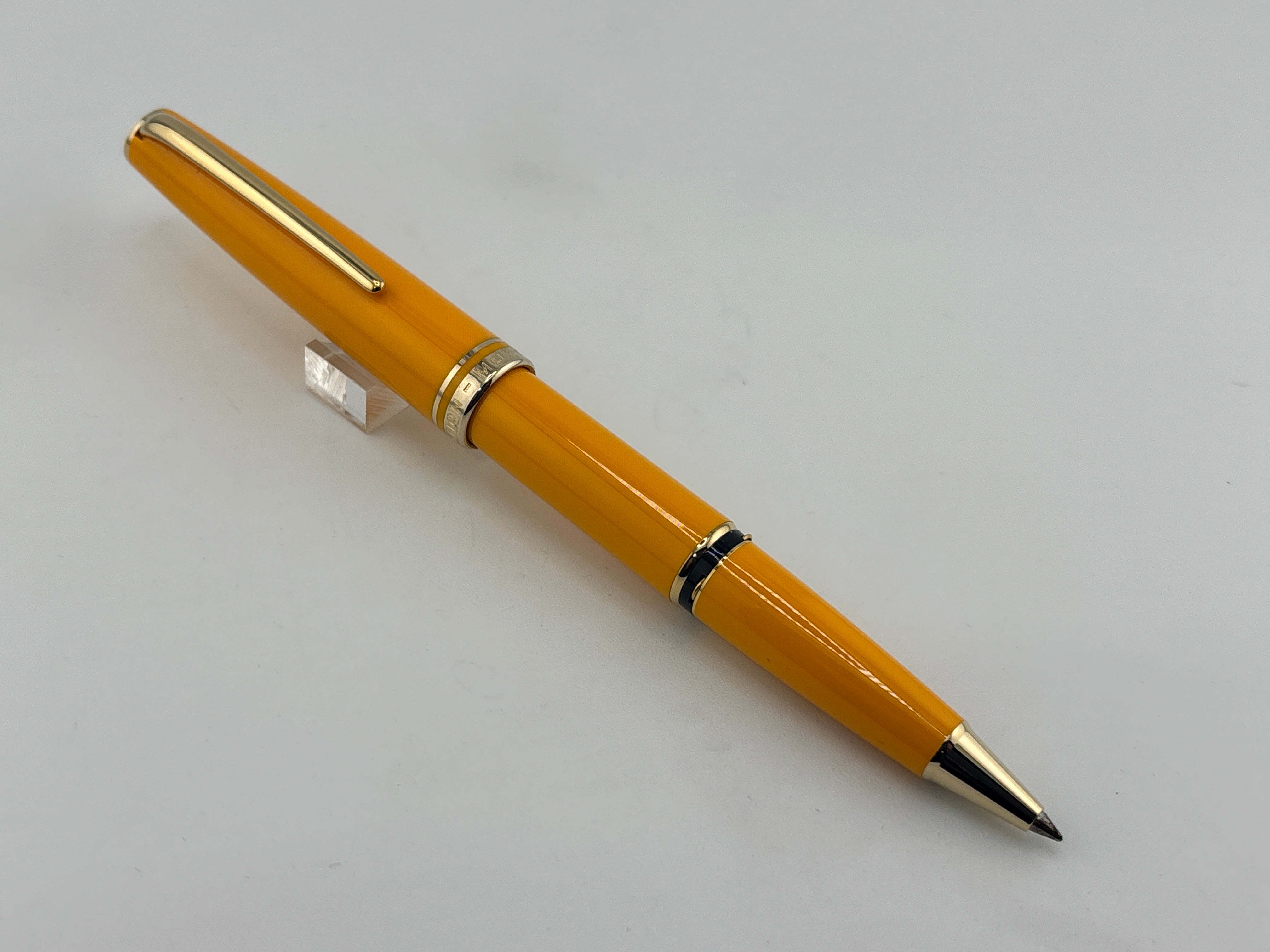 Montblanc Generation Yellow Rollerball - (The Pen may appear Light