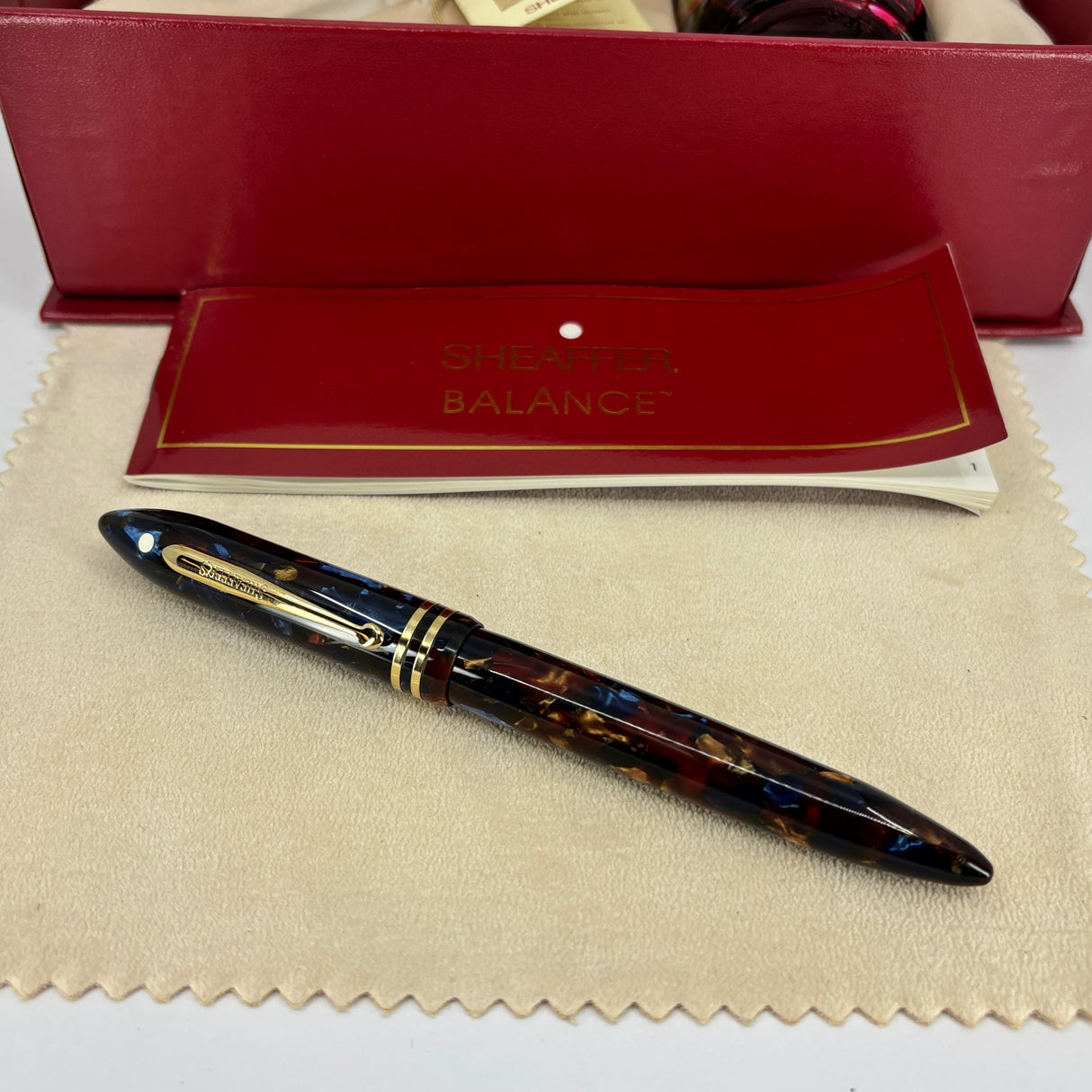 Sheaffer Balance II Aspen Marbled Blue  Special Edition circa 2000 - Broad 14kt Gold Nib