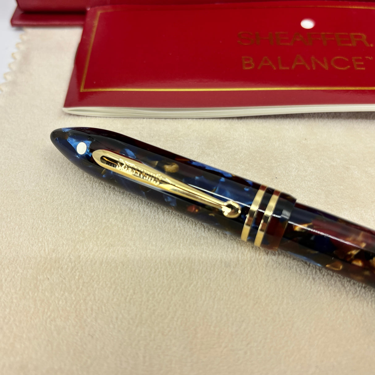 Sheaffer Balance II Aspen Marbled Blue  Special Edition circa 2000 - Broad 14kt Gold Nib