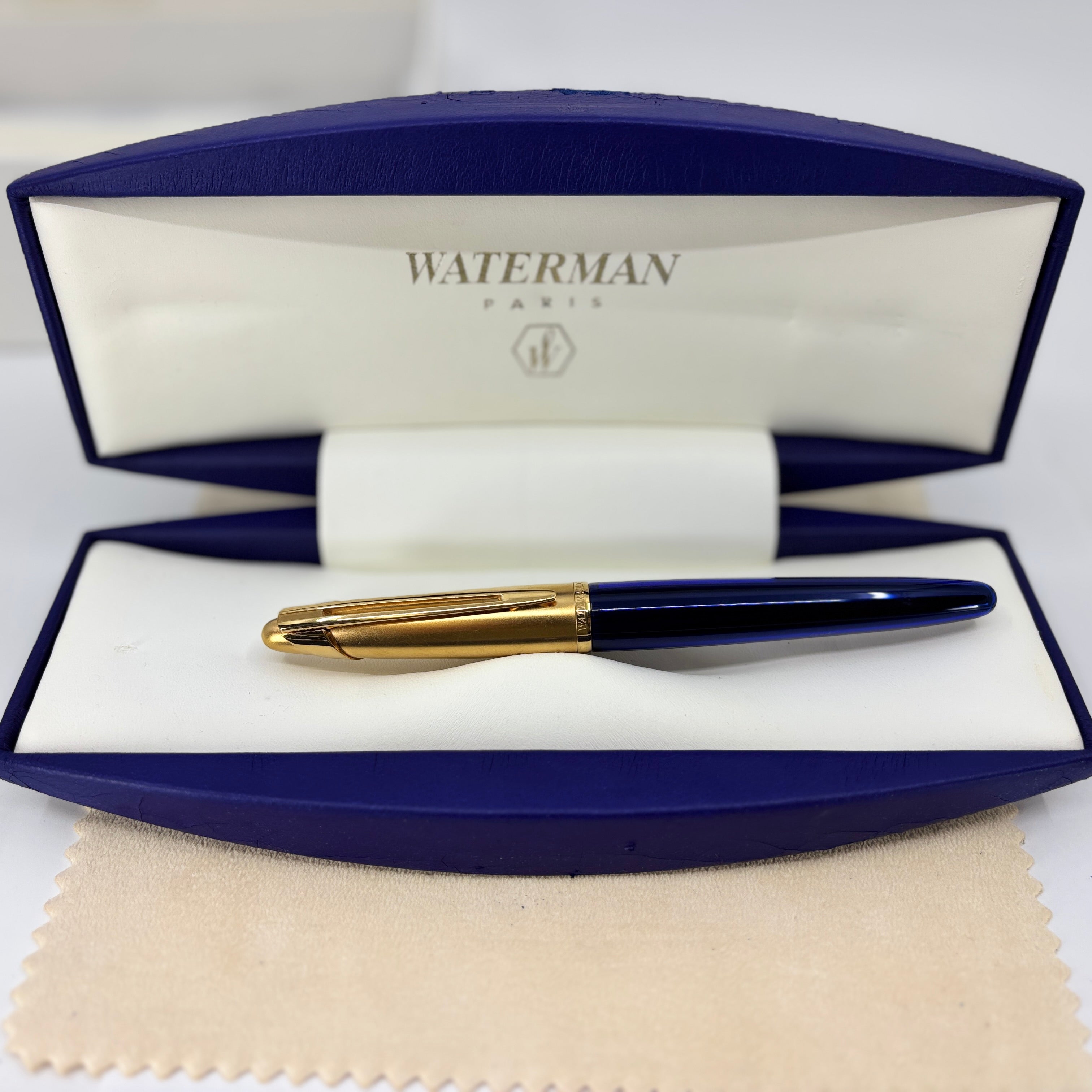 Waterman Edson Blue Fountain Pen - Medium 18kt Gold Nib – Fountain