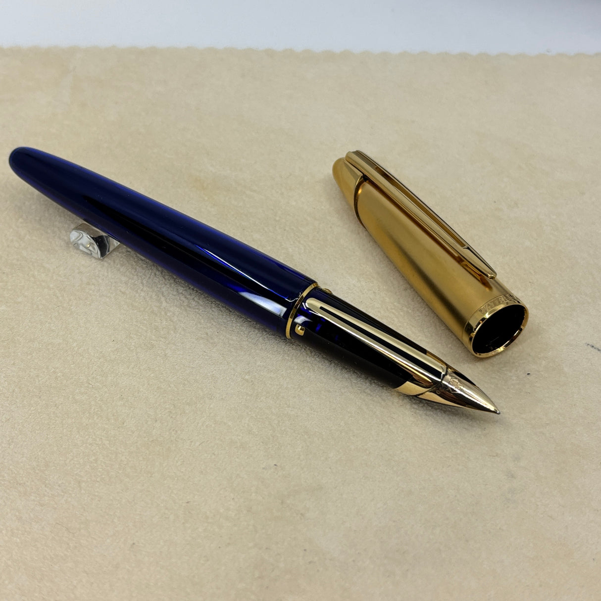 Waterman Edson Blue Fountain Pen - Medium 18kt Gold Nib
