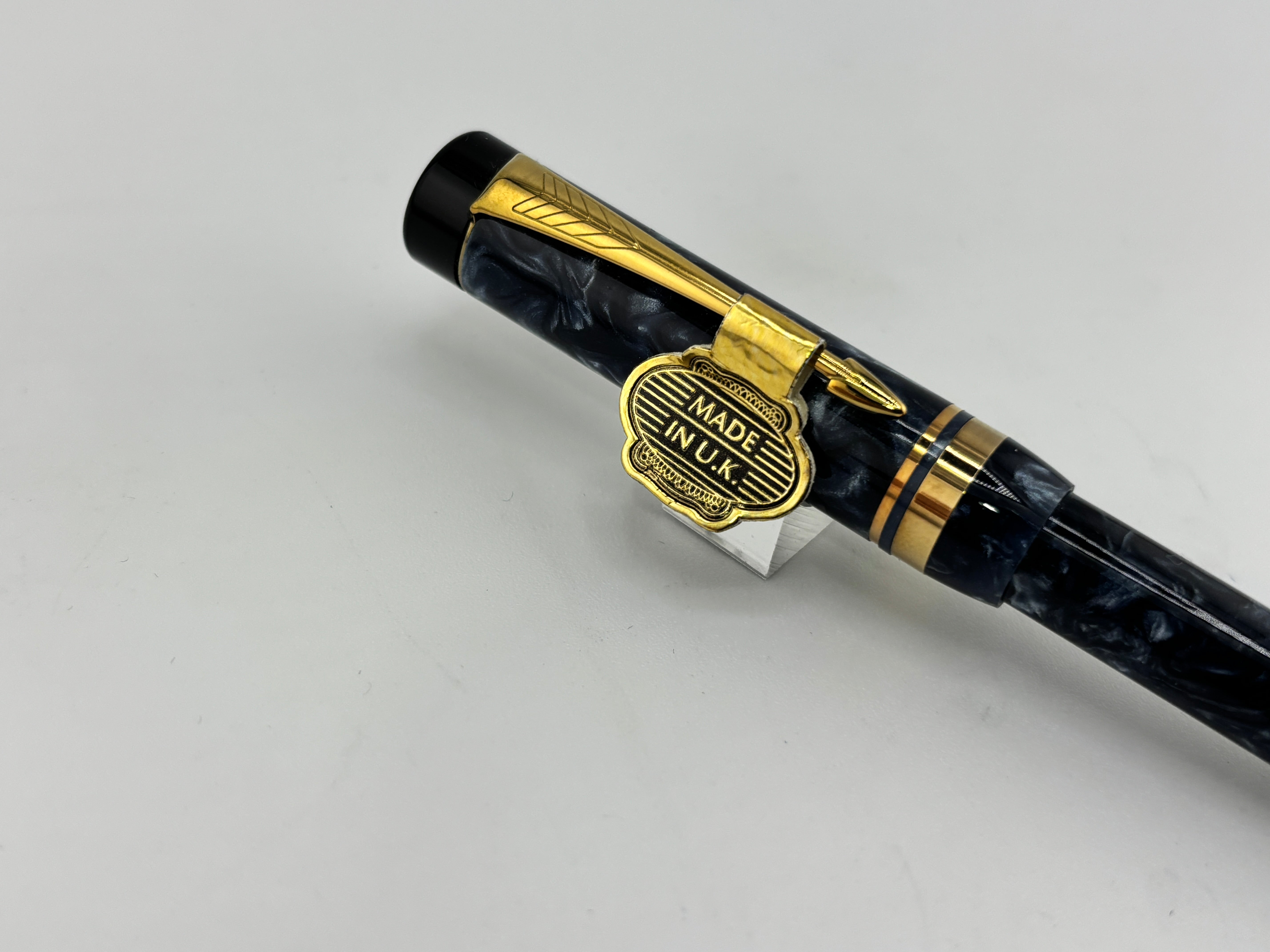 Parker Duofold Marbled Blue Cap Actuated Ballpoint Pen - The