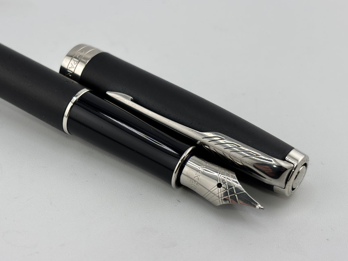 Parker Sonnet Black Matte lacquer chrome trim  - Fountain Pen