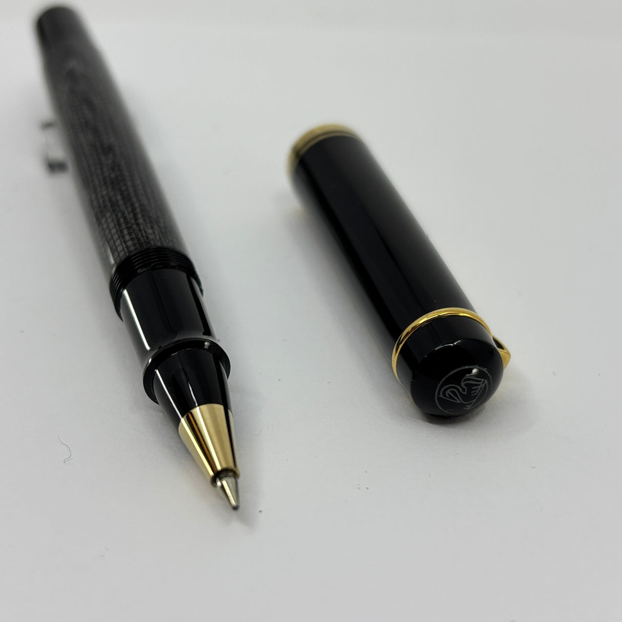 Pelikan Rare & Unusual R250 Rollerball - Resin Barrel In Gray Lizard Design - Gold Plated Trim