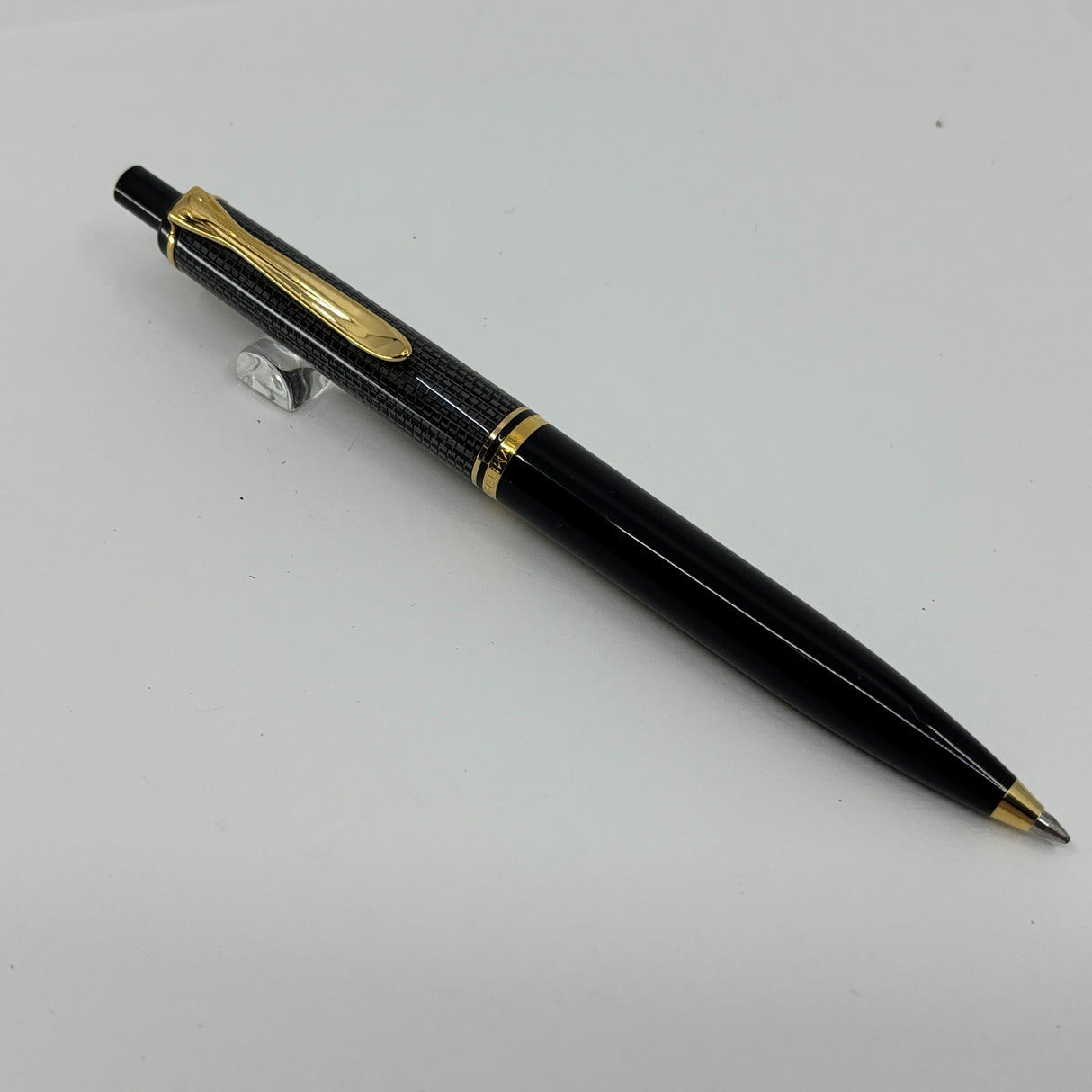 Pelikan Rare & Unusual R250 Ballpoint pen  - Resin Barrel In Gray Lizard Design - Gold Plated Trim