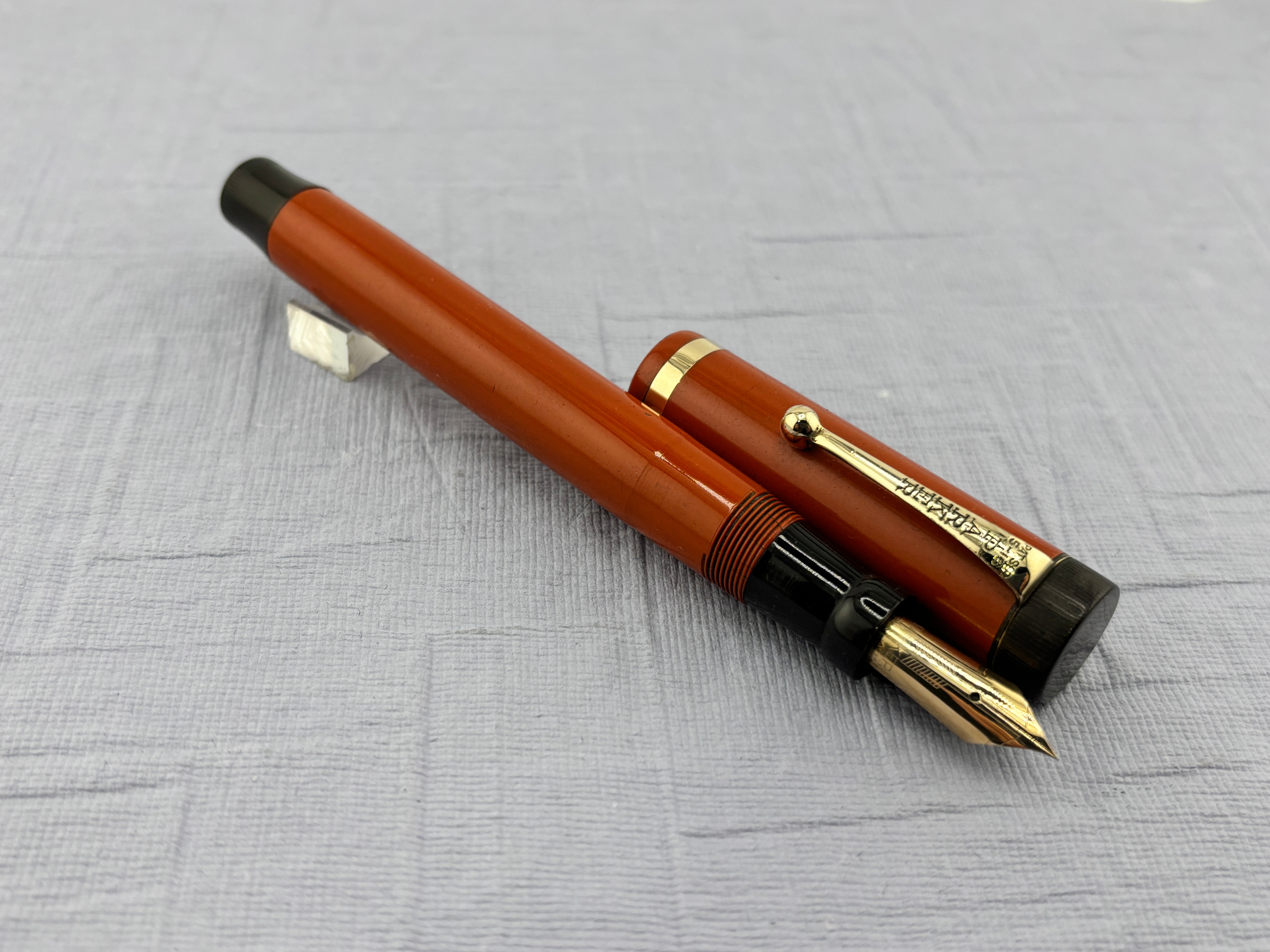 Parker Duoflod Senior Red Hard Rubber Fountain Pen – Fountain Pen