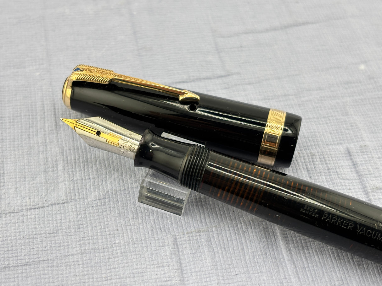 Parker Vacumatic Standard Black Cap striped transparent Laminated  Barrel Diamond clip - Fountain Pen