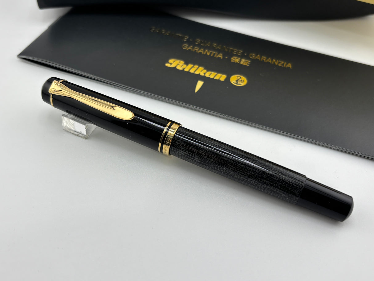 Pelikan R200 Lizard  boxed circa 1999 - Roller ball