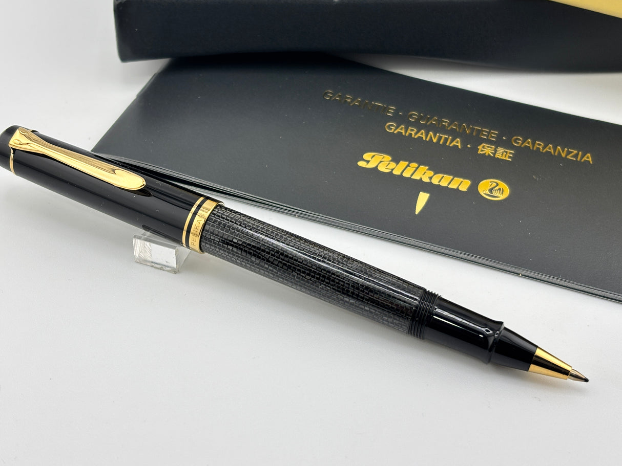 Pelikan R200 Lizard  boxed circa 1999 - Roller ball