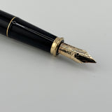 Cross Townsend Black Lacquer Fountain Pen - Made in USA - Medium 14kt Gold  Nib