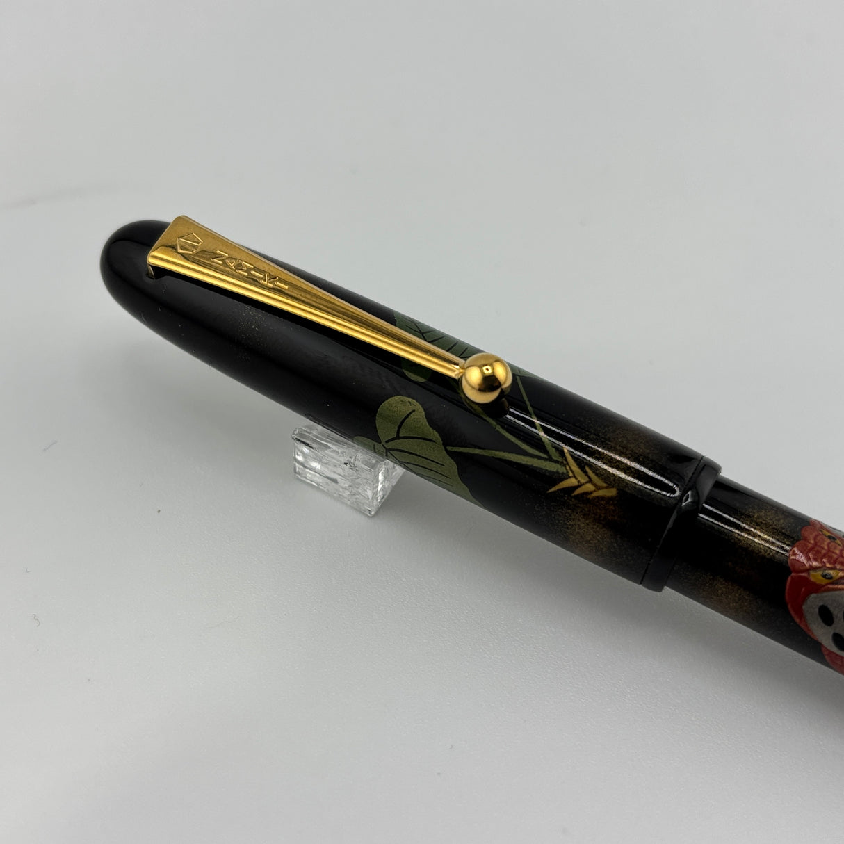 Namiki Yukari Maki-e King Cobra Limited Edition Fountain Pen - Medium 18kt Gold Nib