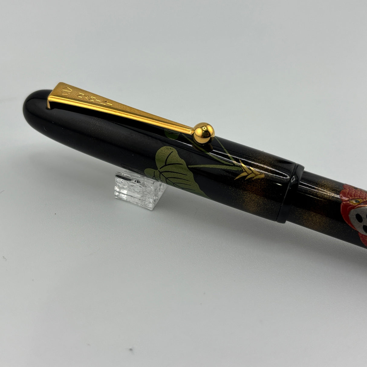 Namiki Yukari Maki-e King Cobra Limited Edition Fountain Pen - Medium 18kt Gold Nib