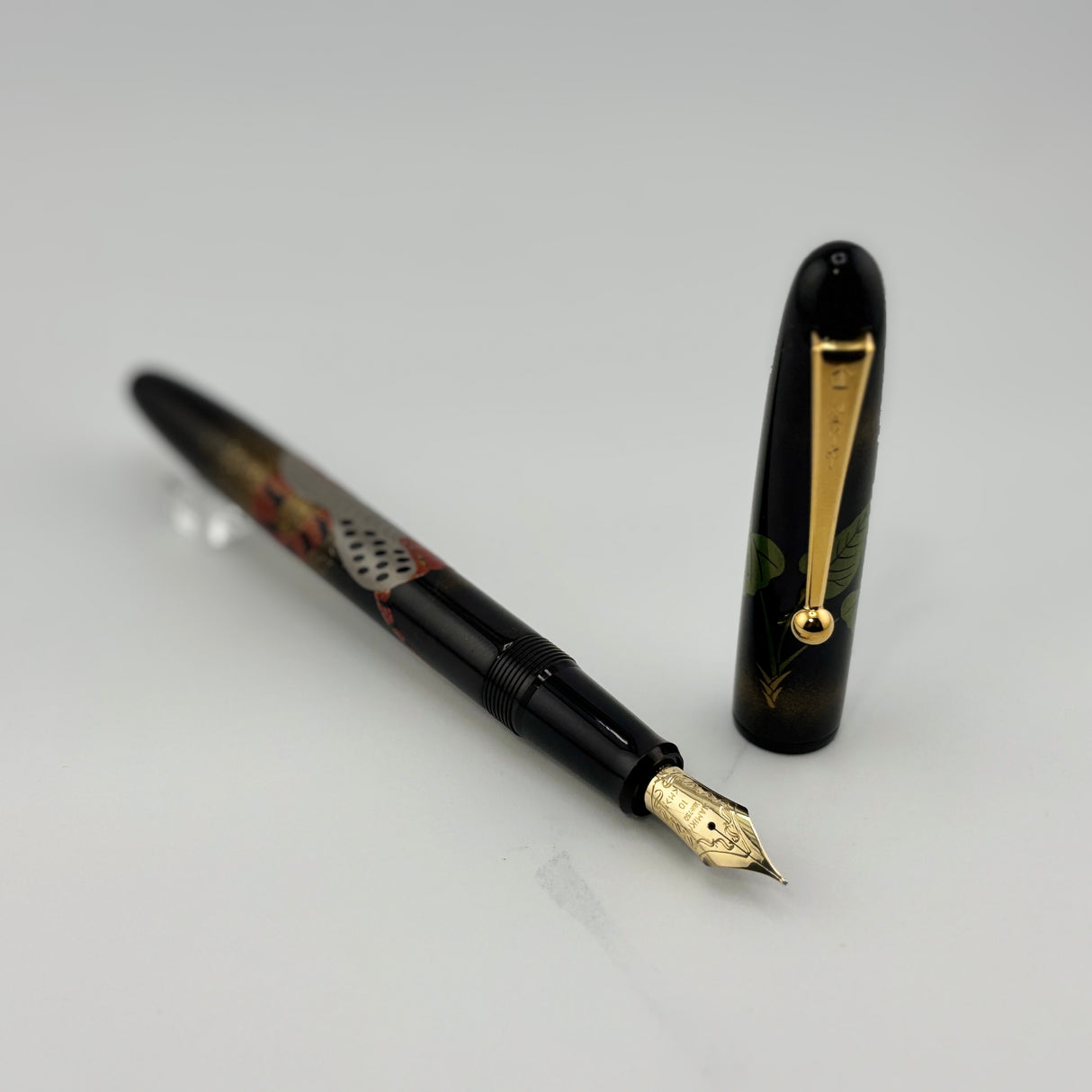 Namiki Yukari Maki-e King Cobra Limited Edition Fountain Pen - Medium 18kt Gold Nib