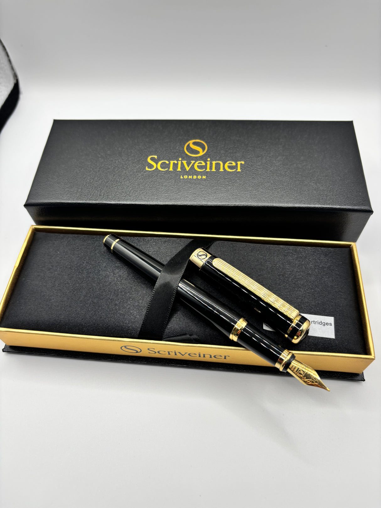 Scriveiner London  Black Lacquer - Fountain Pen