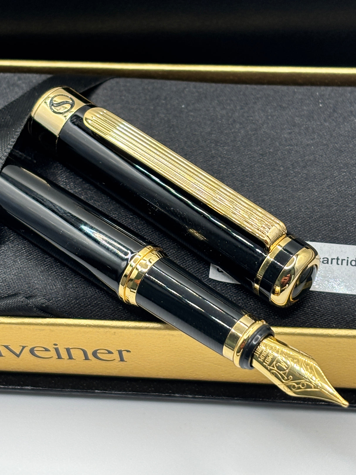 Scriveiner London  Black Lacquer - Fountain Pen