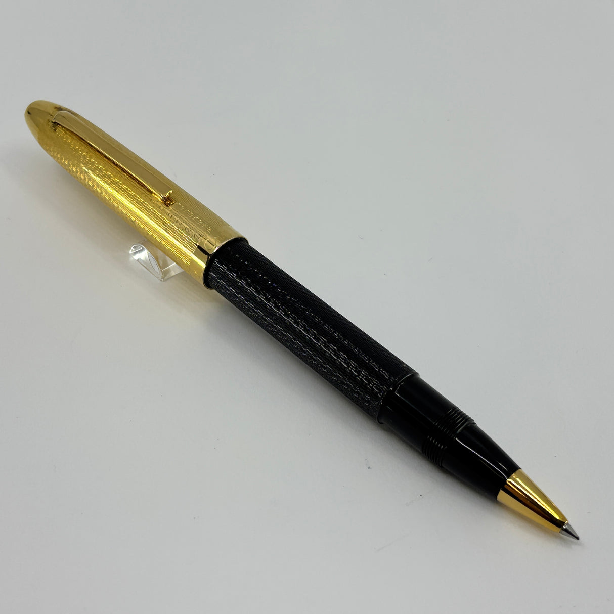 OMAS S2001 Ogiva Rollerball - Gold Vermeil Cap & Black Guilloched Vegetal Resin Barrel