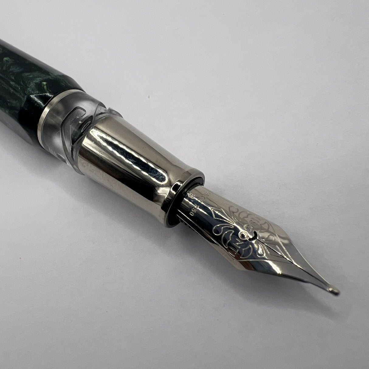 Visconti Oversized Opera Master Essence Stargazer Limited Edition  Fountain Pen  -  Broad 18kt Gold Nib - LE# 74/88